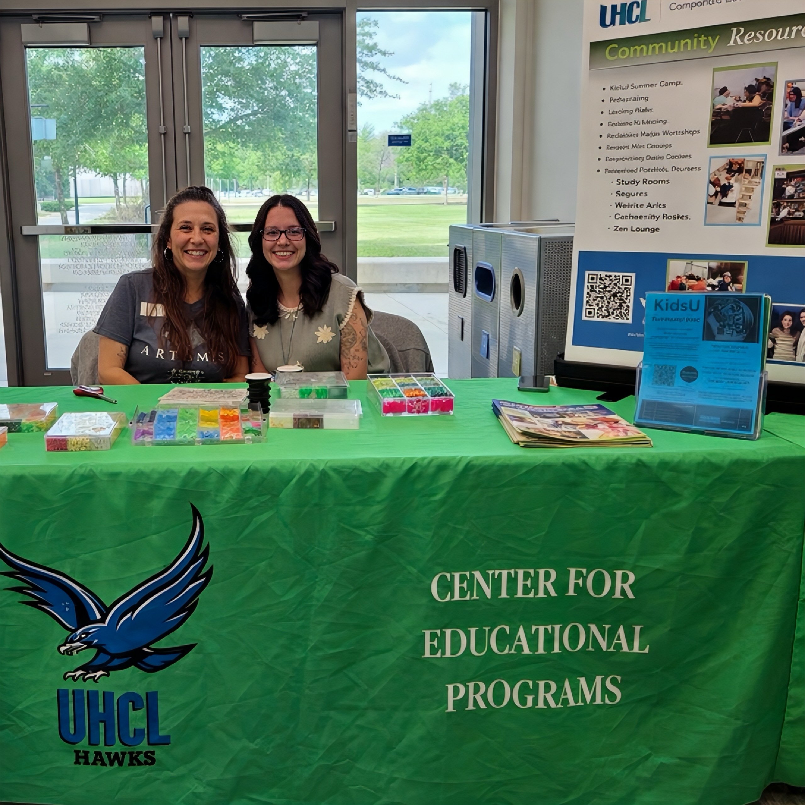 Samantha Pulse and Venssa Dondiego at the UHCL Center for Educational Programs booth